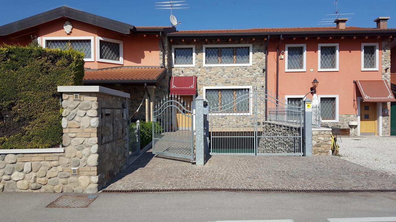 Garda Lake - Appartamenti Castelnuovo del Garda Exterior foto